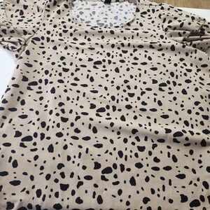 SHEIN Beige and Black Spotted Blouse